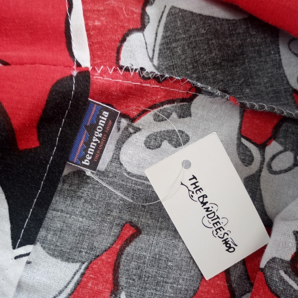 *SOLDOUT* Custom Reworked Retro Red Mickey Mouse Bennygonia 1990s Shorts Unisex - Picture 3 of 9